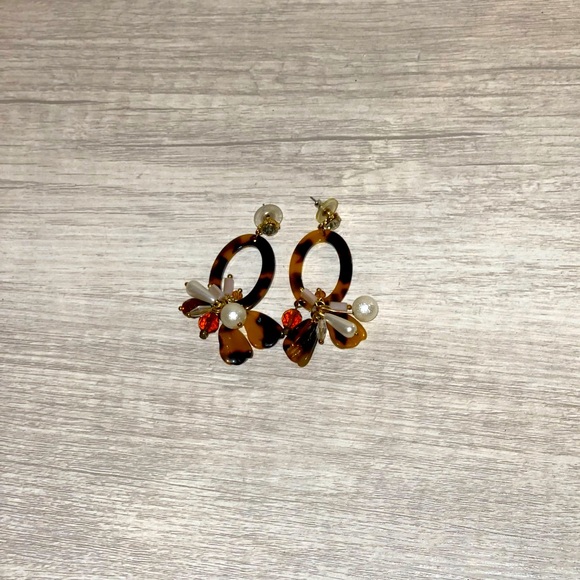 Accessories - Earrings